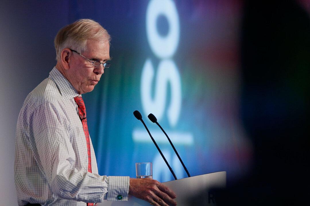 Jeremy Grantham Warns ‘Super Bubble’ in Stock Market Has Yet to Burst