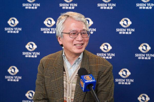 Mr. Kobayashi Fuminori, a department manager at Kanagawa Prefectural Medical Center, attends Shen Yun Performing Arts at the Kamakura Performing Art Center in Kamakura, Japan, on Jan. 15, 2023. (Annie Gong/The Epoch Times)