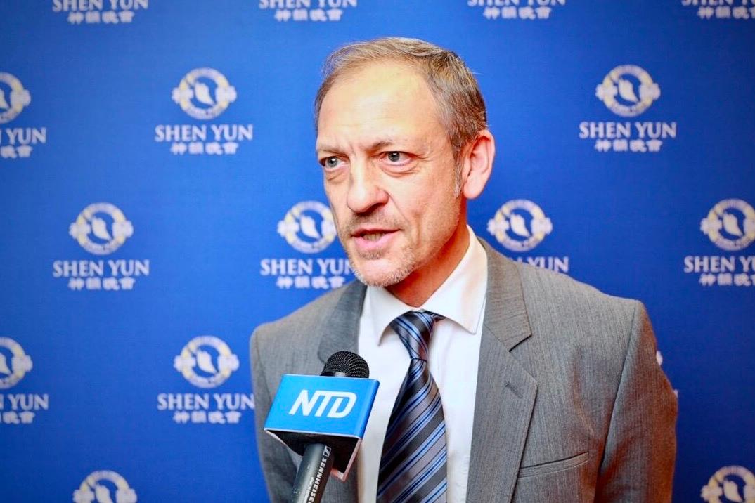 ‘I Had Tears in My Eyes Because It Is a Really Beautiful Emotion,’ Says Shen Yun Theatergoer