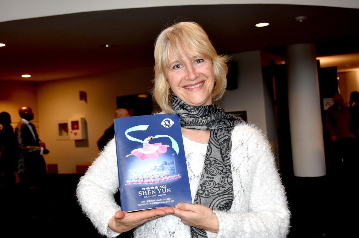 Shen Yun Is ‘Very Freeing and Very Uplifting,’ Says Company VP