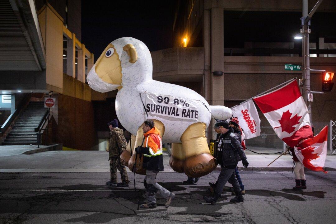 ‘Handful of Angry People’ Don’t Define Democracy, Trudeau Says About Hamilton Protesters