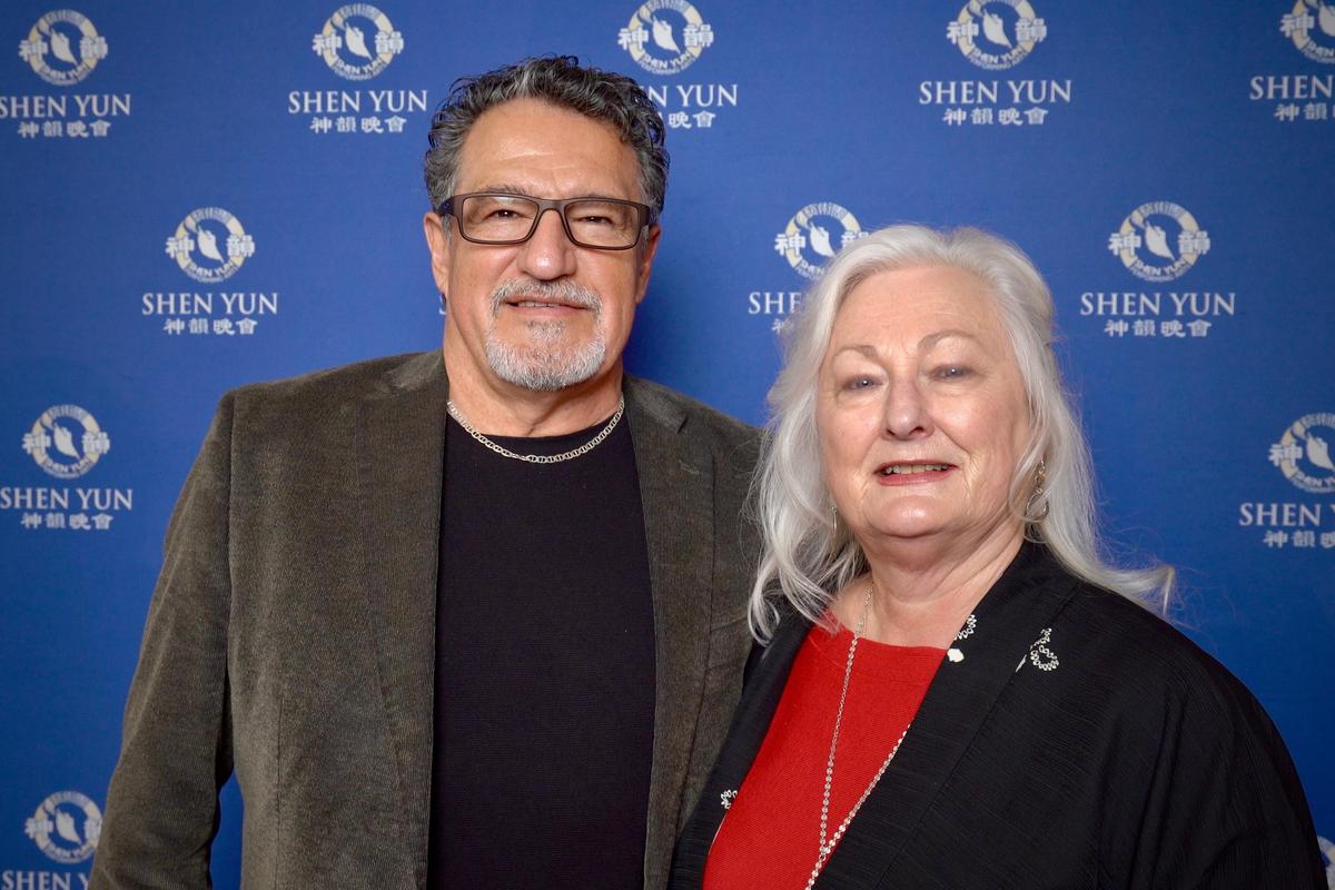 Shen Yun’s Music Is Good for the Soul, Says Latin Songwriter