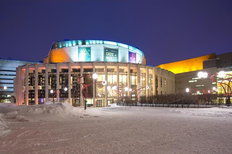 Shen Yun Is Amazing, Colorful, High Energy: Investment Portfolio Manager