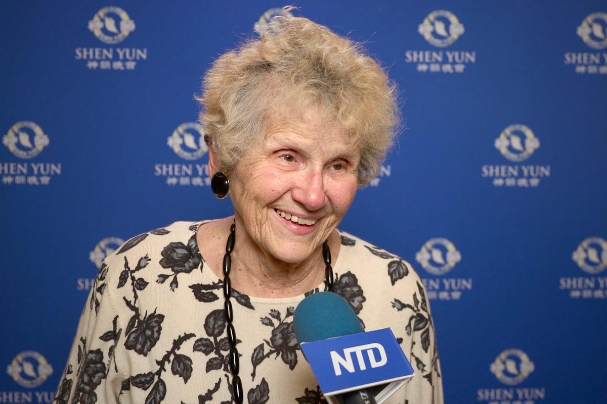 Philantropist Praises Shen Yun’s Talent and Discipline