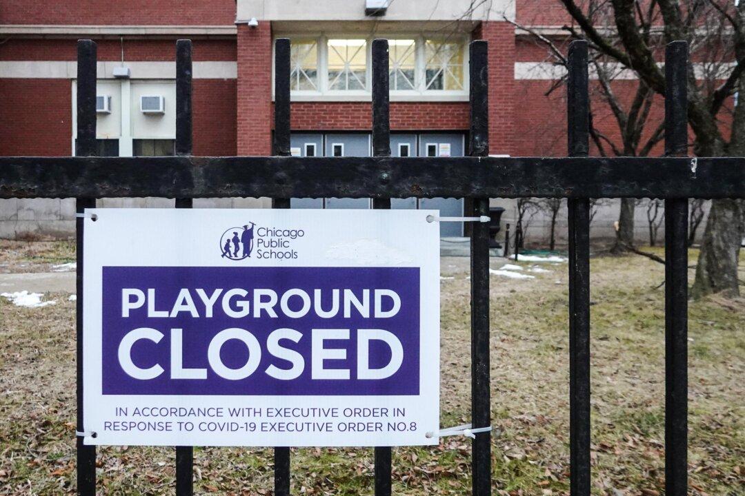 Chicago Teachers Union Demands Public Schools Double as Homeless Shelters