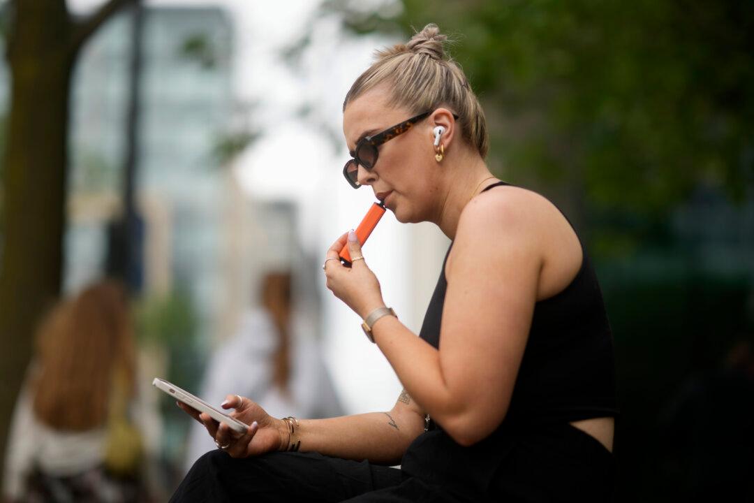 Vaping Use Nearly Triples in Australia