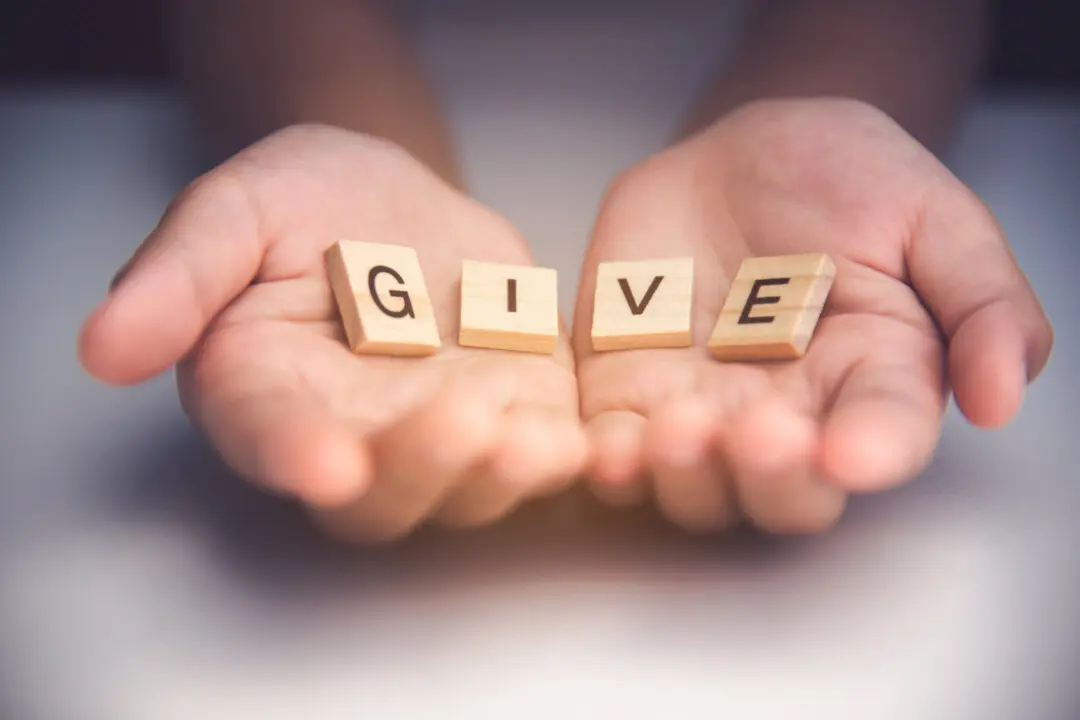 What Kids Need to Know About Giving