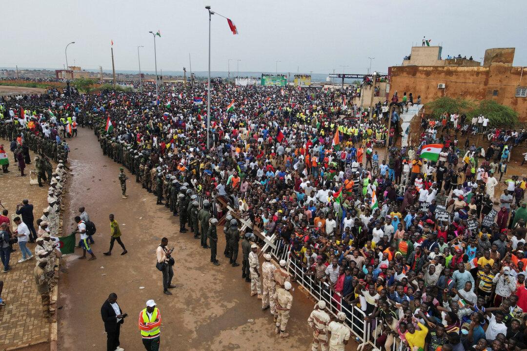 Sanctions, Niger Army Clampdown Worsen Deprivations for Civilians