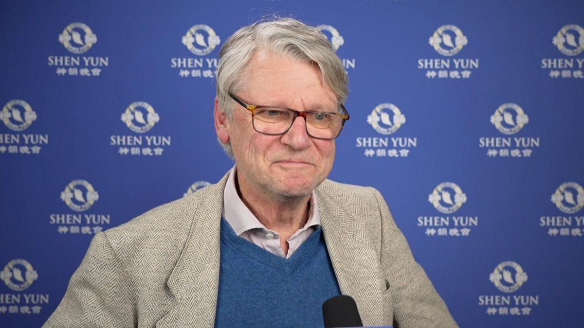 School Owner Says Shen Yun’s Revival of Traditional Culture, ‘A Lesson for us All’