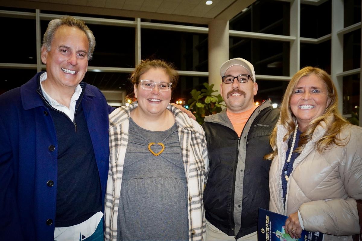 Professor of Finance Says Shen Yun ‘Is Perfection’