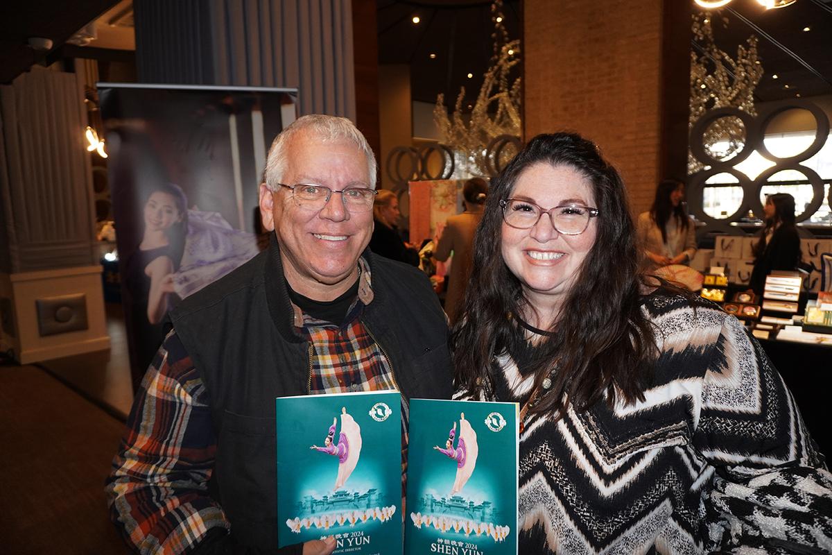 Investor Calls Shen Yun an Investment That Betters Mankind