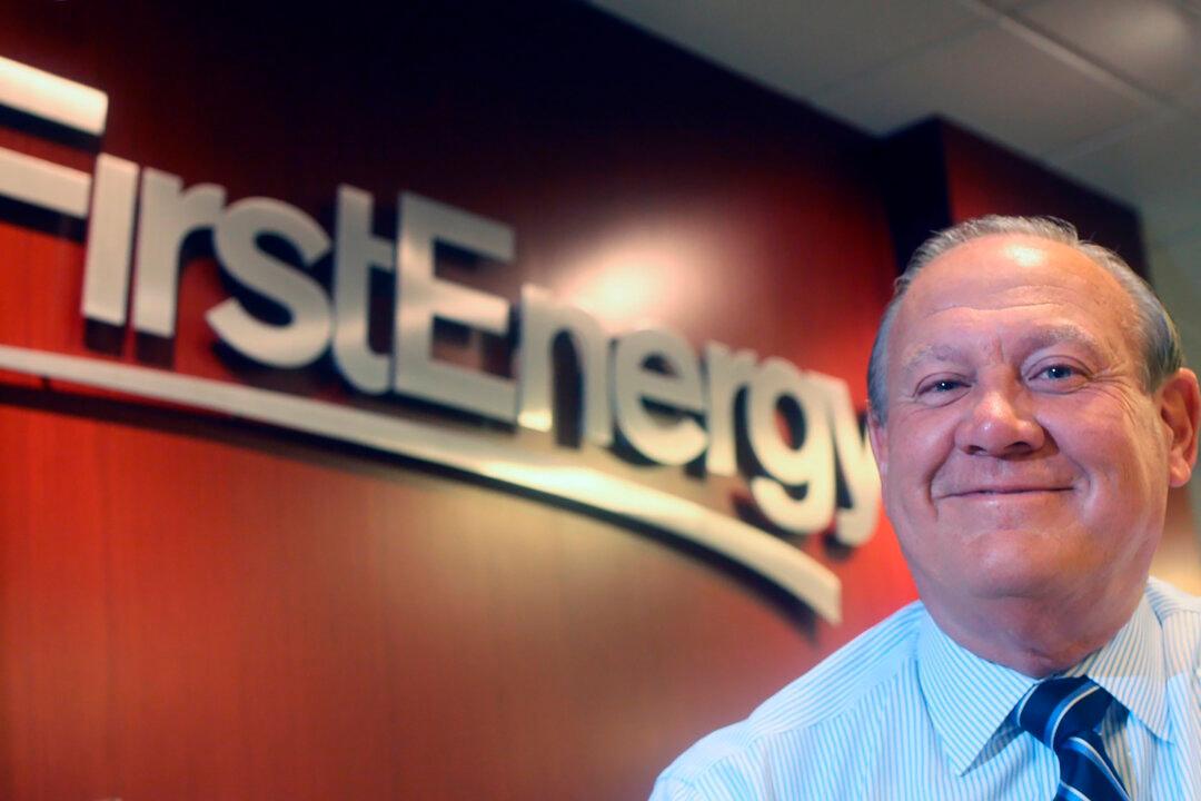 2 Fired FirstEnergy Execs Indicted in $60 Million Ohio Bribery Scheme; Regulator Faces New Charges