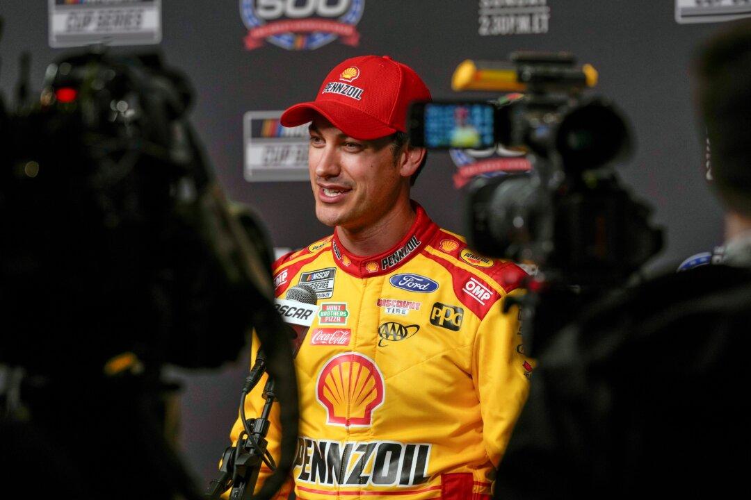 Joey Logano, Michael McDowell Lead Ford Sweep of Daytona 500 Front Row. Hendrick Is Locked Out