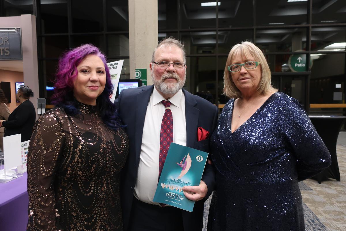 Singer: Shen Yun Performance, Music ‘Just Exquisite’