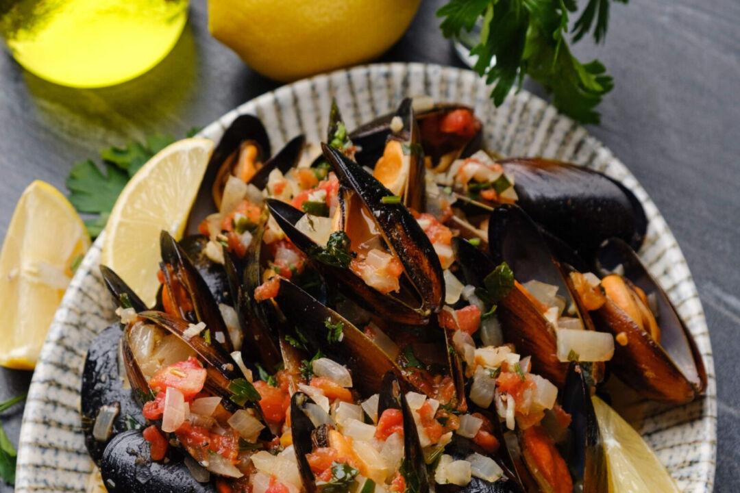 Mussels in White Wine Sauce