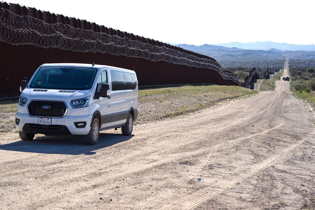 Defense Rests in Trial of Arizona Rancher Accused of Killing Illegal Immigrant