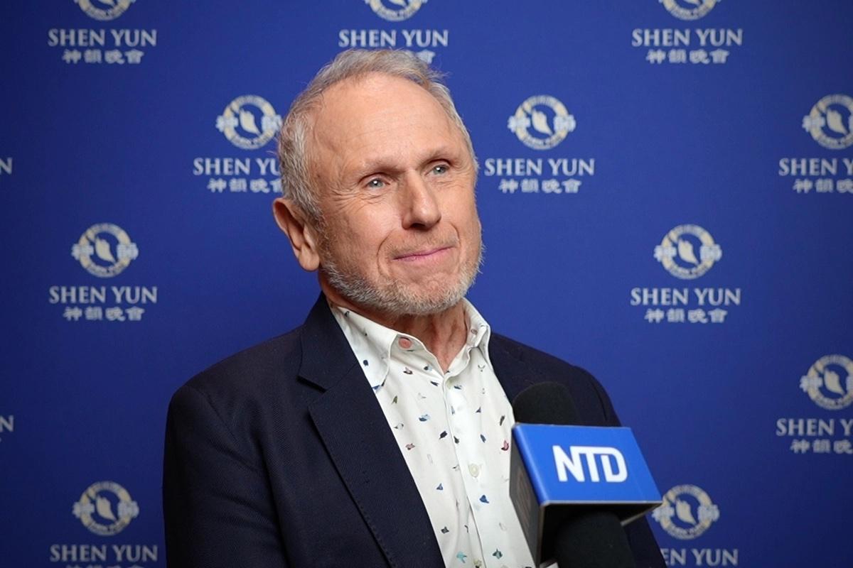 Wayne Sleep, a former dancer with British classical ballet company The Royal Ballet, attended Shen Yun Performing Arts at Eventim Apollo in London, UK, on Feb. 2, 2024. (Mary Mann/The Epoch Times)