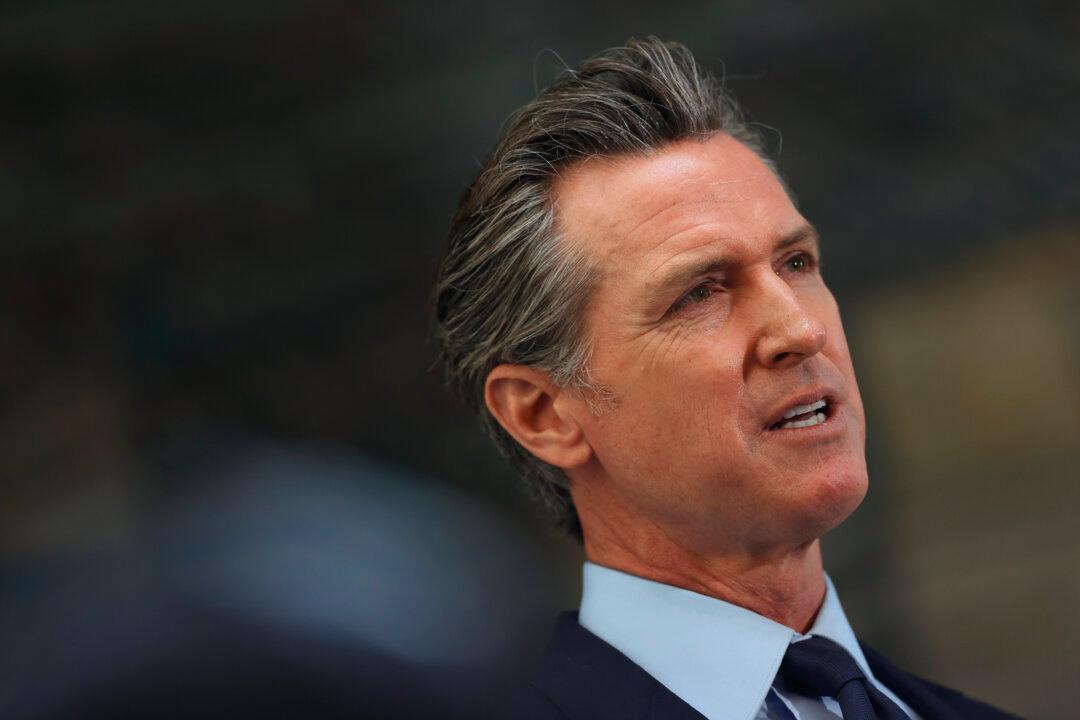 ‘Suspicious Package’ Delivered to Floor of California Gov. Gavin Newsom’s Office
