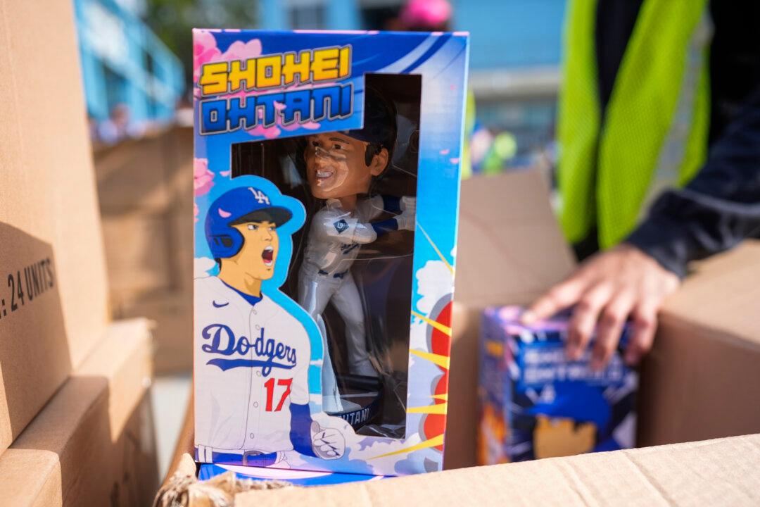 First Ohtani Bobblehead Giveaway Creates ‘A Stir,’ Snarls Dodger Stadium Traffic