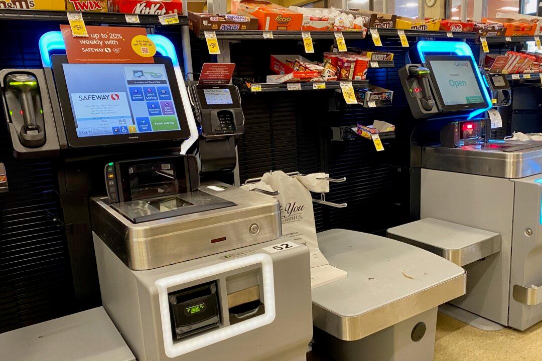 California Lawmakers Try to Tell Retailers How Best to Address Theft