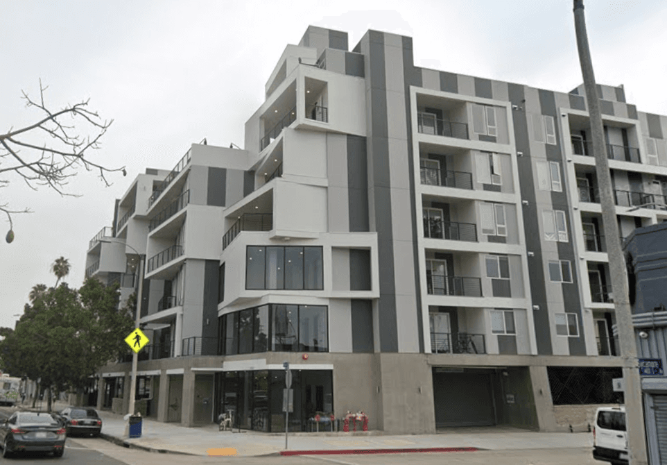 Los Angeles Buys ‘Luxury’ Apartments With ‘Sweeping Views’ to House Homeless