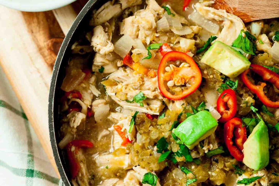 Salsa Verde Chicken (One Pot)