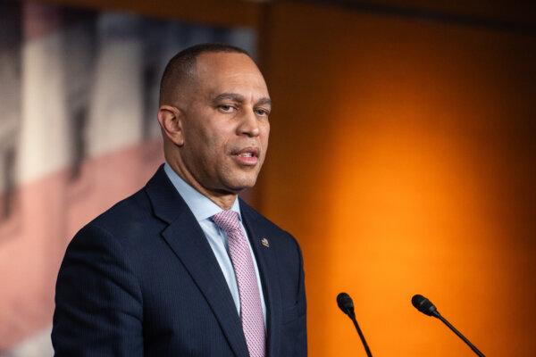 LIVE NOW: House Minority Leader Jeffries Holds News Conference (Feb. 9)