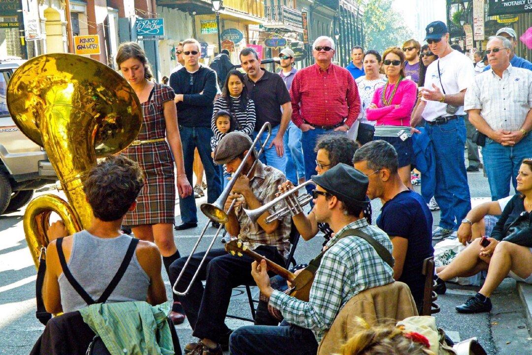 Come to New Orleans for Music, Meals, Museums, and Mardi Gras