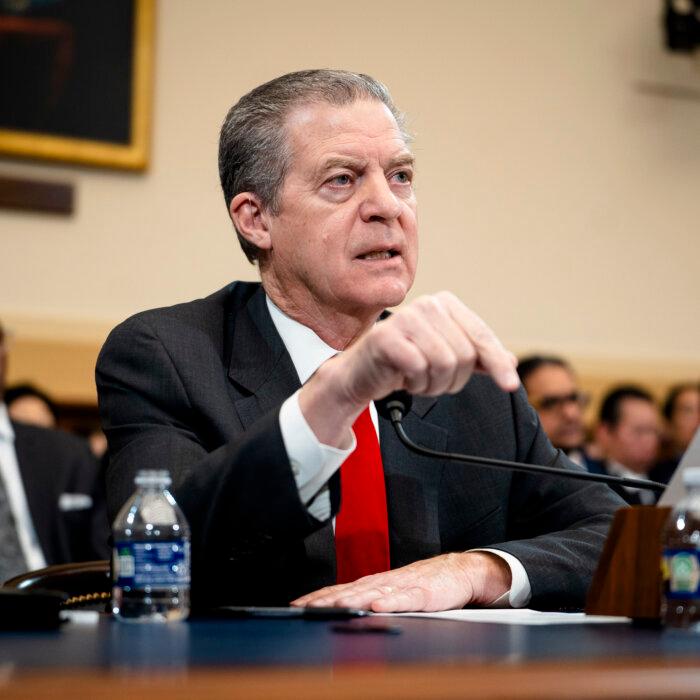 Beijing Waging ‘War on God’ in Persecuting Faith, Congress Hears