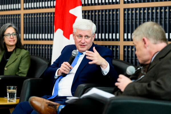 Stephen Harper Launches Prime Ministerial Archive With Millions of Records and a Hockey Card