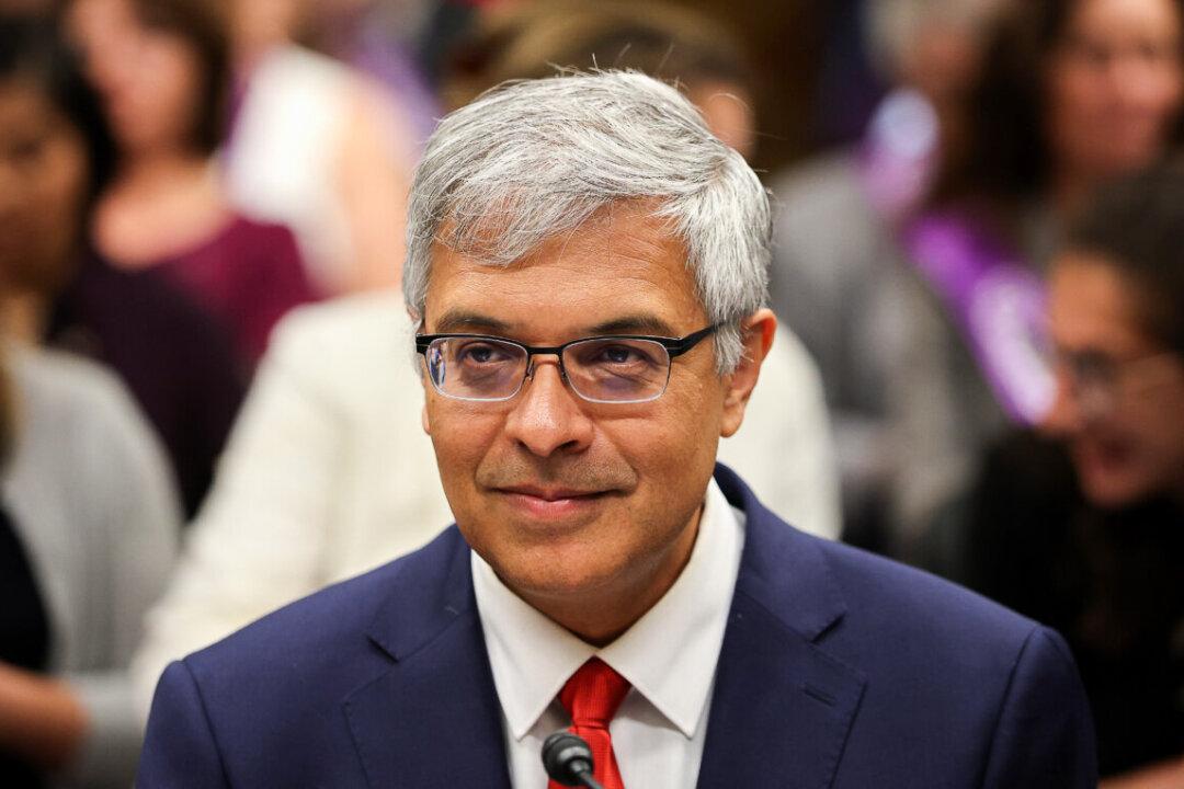 Not Clear Whether Vaccines Cause Autism, Needs More Research, NIH Director Says