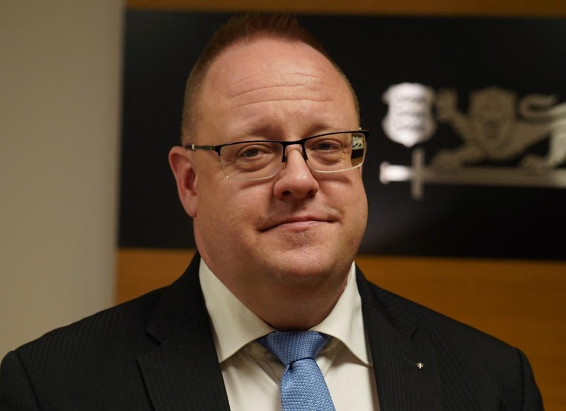 Kremlin Still Sees US as Main Global Adversary, Says Estonian Intelligence Service thumbnail