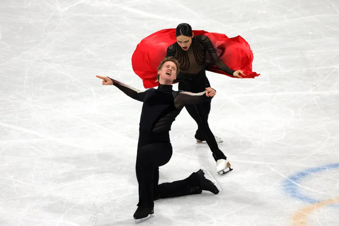 Fans of Chock and Bates Launch Petition Questioning Ice Dance Result