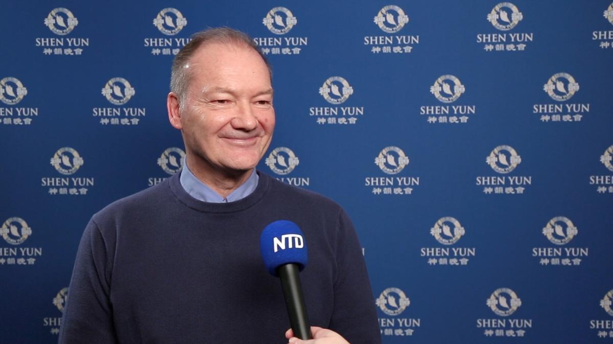 ‘It Takes You to a Different Dimension’: Edinburgh Audience Member Admires Shen Yun