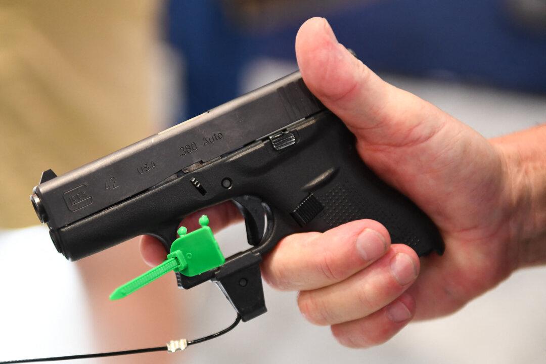 Chicago Lawsuit Says Glock Should Be Liable for Pistols Turned Into Machine Guns