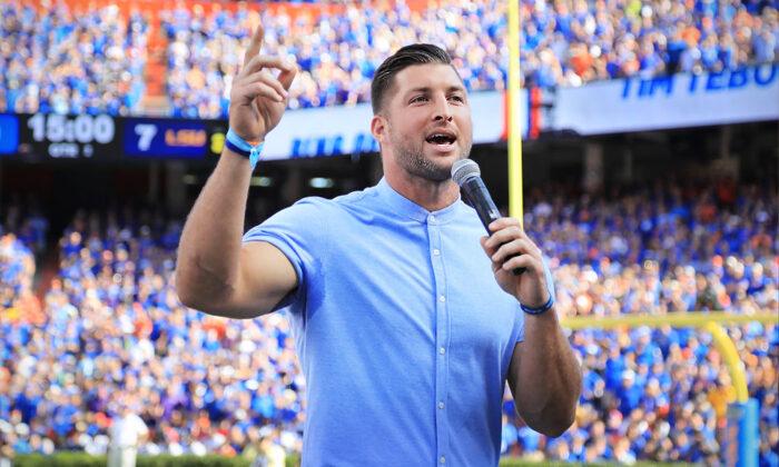 Tim Tebow Advocates Life at March for Life: ‘My Mom Gave Me a Chance, I Now Get to Share My Story’