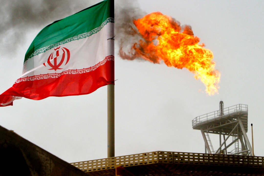 US Sanctions China-Based Refinery, Port in Fresh Crackdown on Iran’s Oil Trade