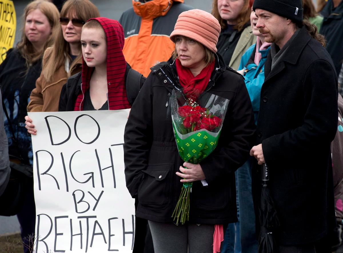 Rehtaeh Parsons: Improve Social Media Safeguards to Stop Child Exploitation, says Group