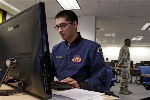Tariffs on Chinese Display Technology Could Cut US Military Dependence: Policy Group