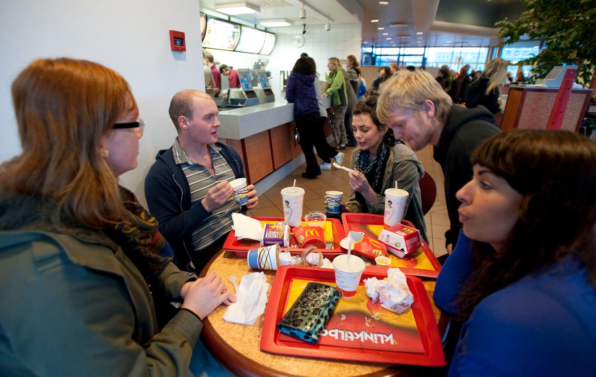 New App Helps Icelanders Avoid Kissing Cousins