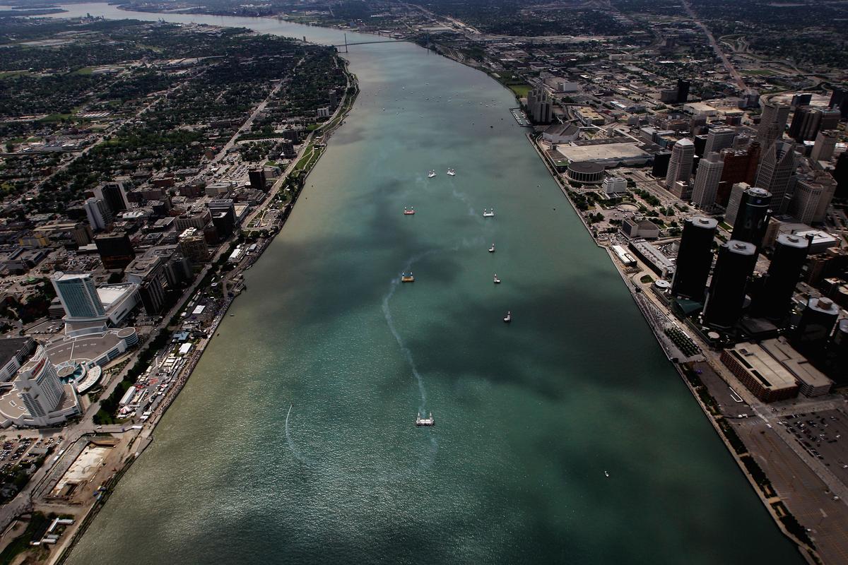Obama Approves Windsor-Detroit Bridge Construction