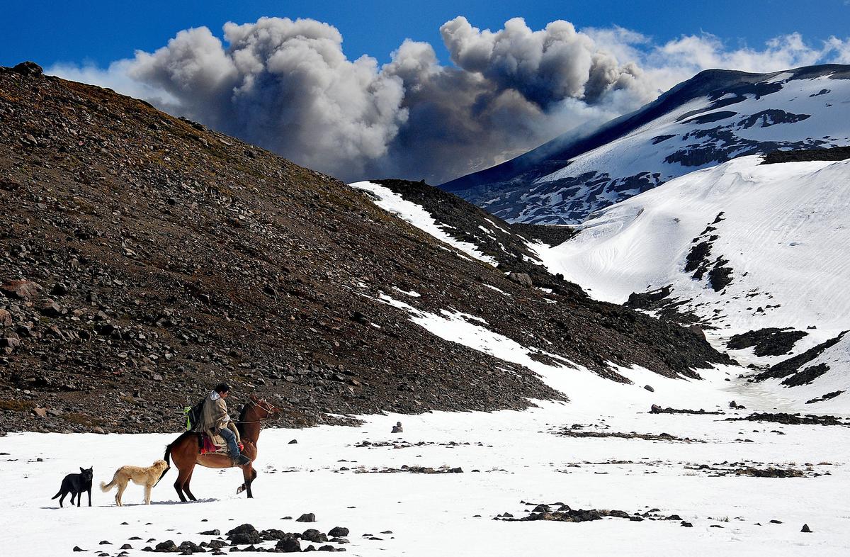 Chile Volcano Could Erupt; Officials Issue Mandatory Evacuation