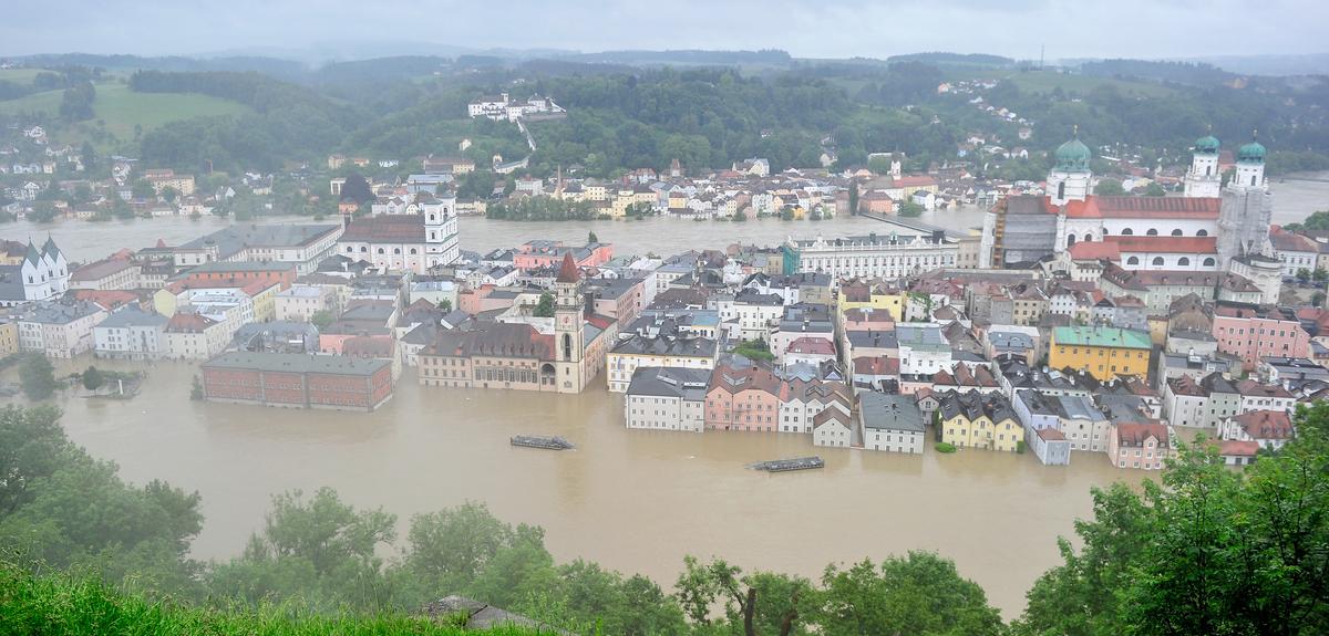 Record Floods Kill 4 in Germany