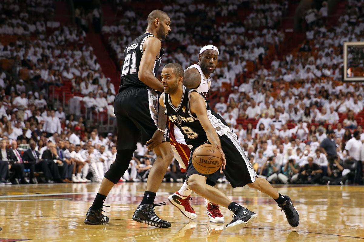 NBA Finals: Photo Gallery Game 2