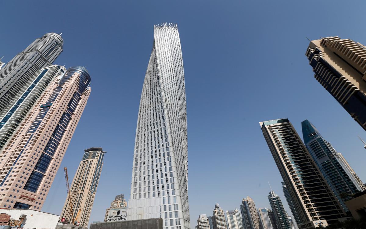 Dubai’s Cayan Tower Opens; Tallest Twisted Building (+Photos)
