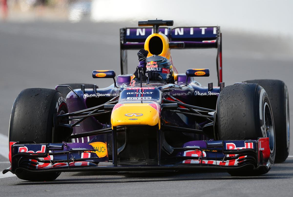 Vettel Drives Away With Canadian Grand Prix