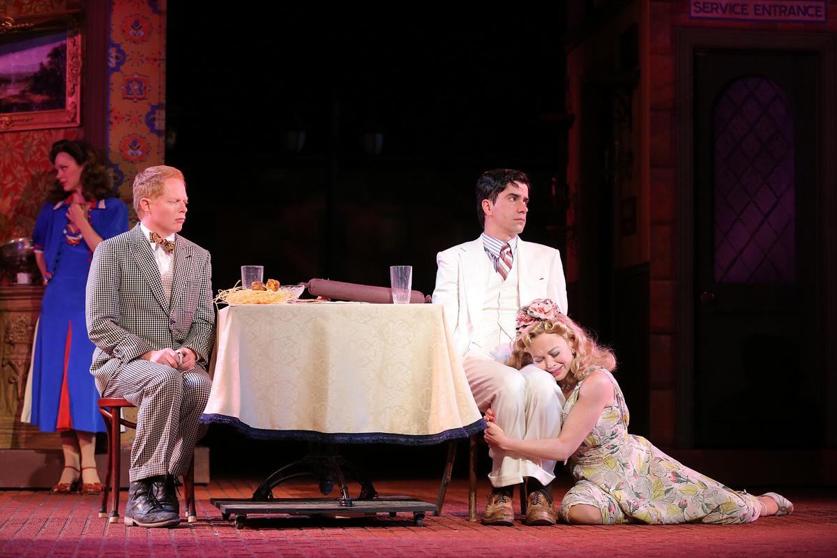  Theater Review: ‘The Comedy of Errors’