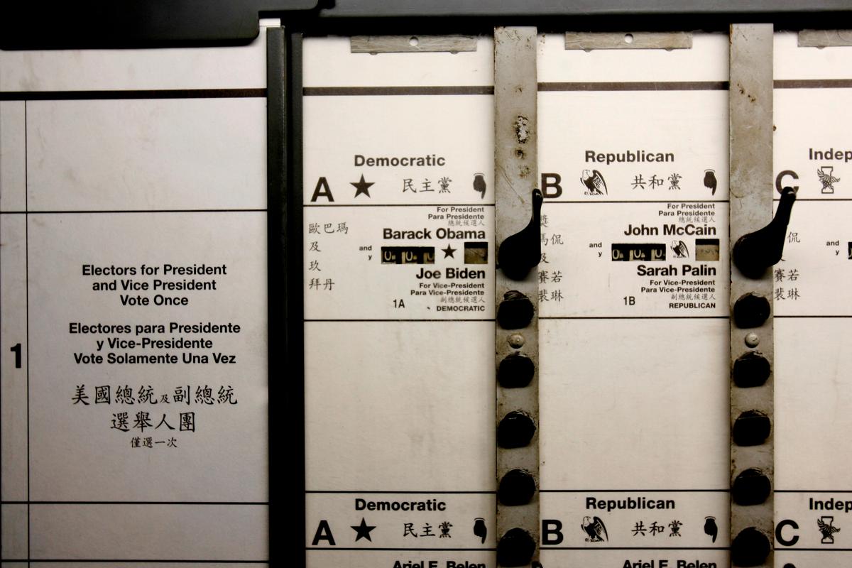 Cuomo Reluctantly Signs Lever Machine Bill into Law