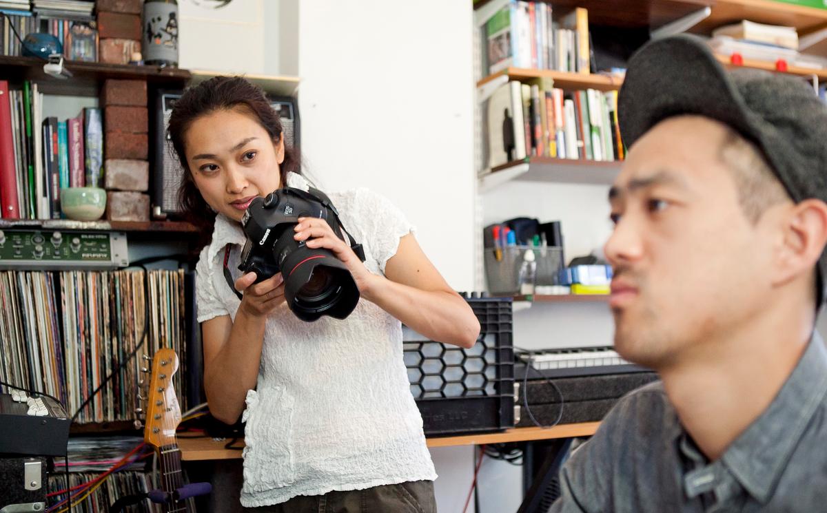 By Capturing Others’ Dreams, Realizing One’s Own