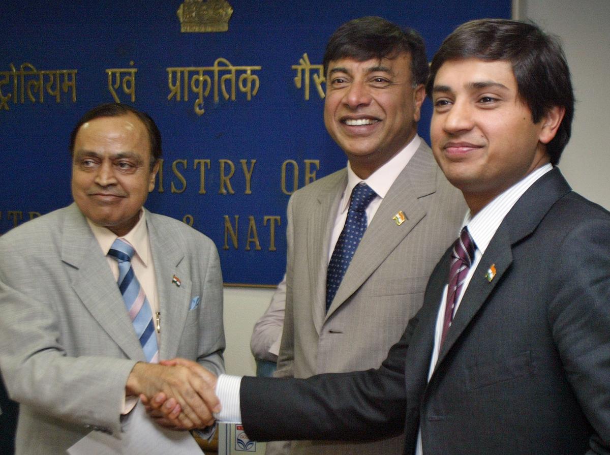 ArcelorMittal Won’t Build Steel Plant in India